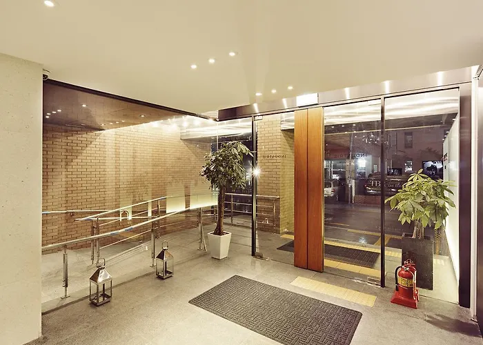 Industrie Business Hotel 3*